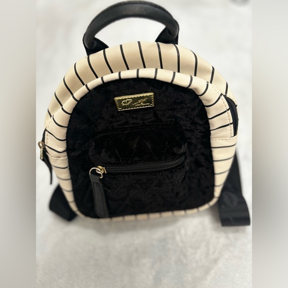 Betsey Johnson Black Velvet Stripe Mini Backpack Purse Bag Cute